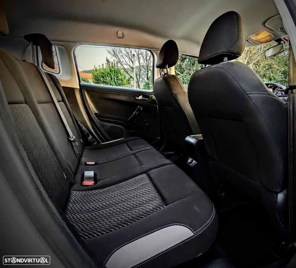 Peugeot 2008 1.6 BlueHDi Active - 16