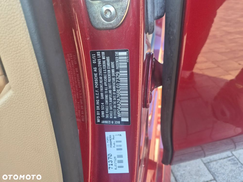 Porsche Panamera 4 PDK - 18