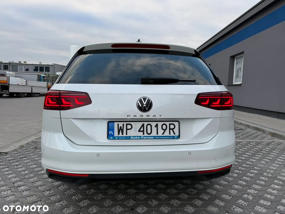 Volkswagen Passat 2.0 TDI SCR DSG Business - 20