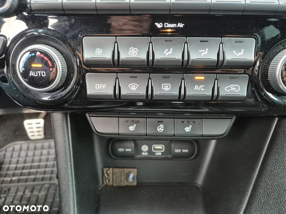 Kia Sportage 1.6 T-GDI GT Line 4WD - 32