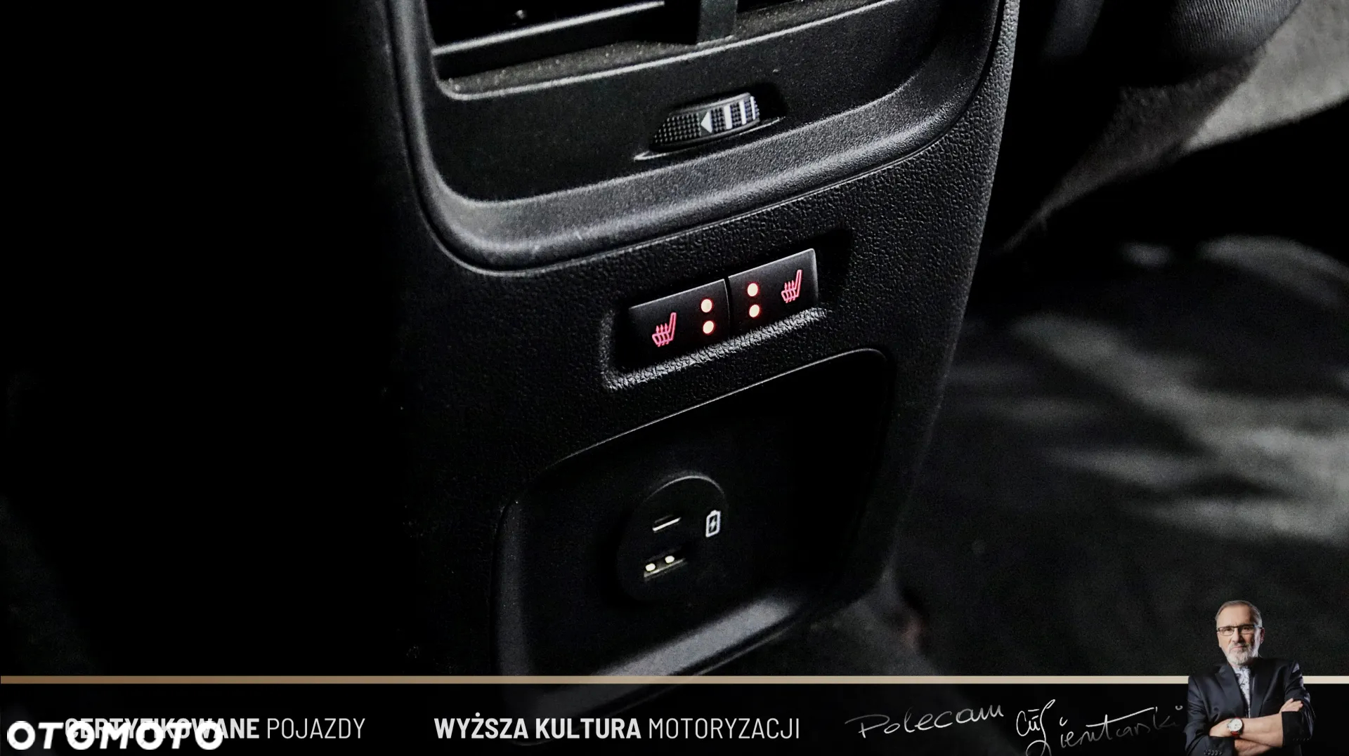 Ford Kuga 1.5 EcoBoost FWD ST-Line - 28