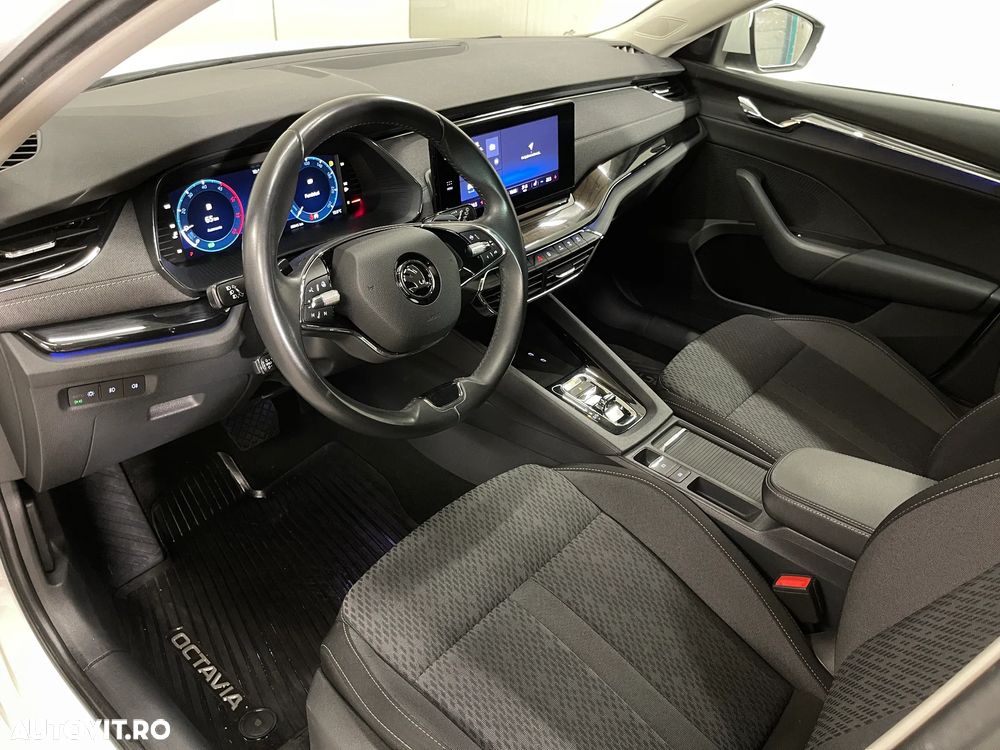 Skoda Octavia 2.0 TDI DSG Style - 5