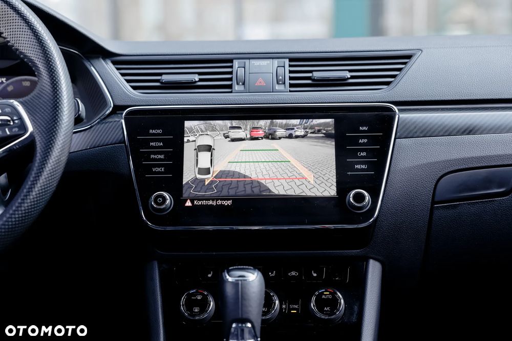 Skoda Superb 2.0 TSI Sportline DSG - 17