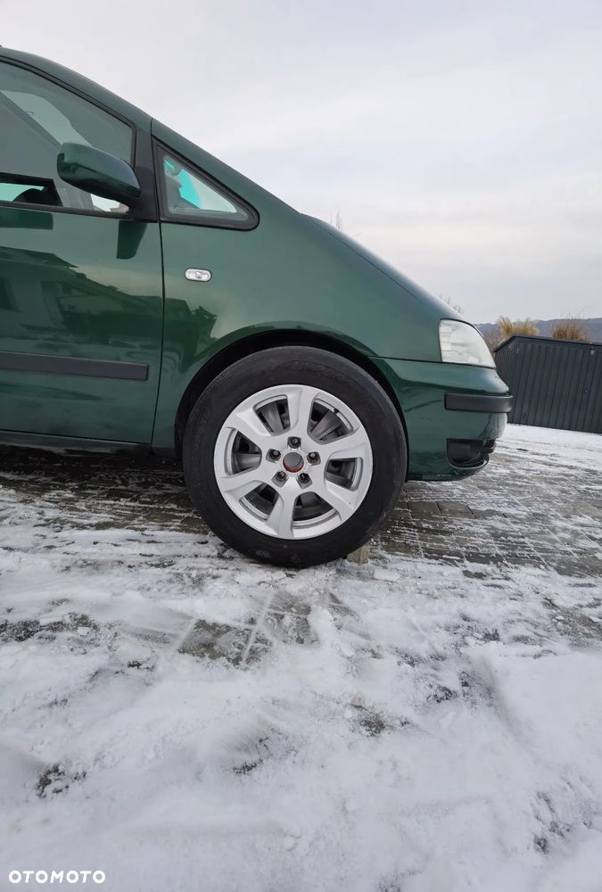 Volkswagen Sharan 1.9 TDI Trendline - 6