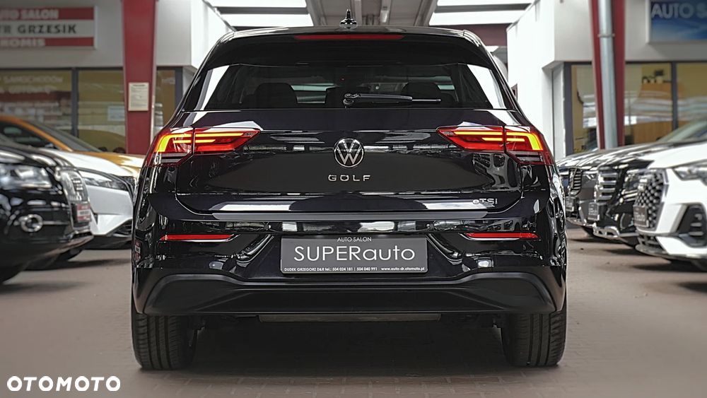 Volkswagen Golf 1.5 eTSI Life DSG - 10