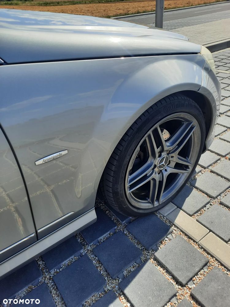 Mercedes-Benz Klasa C 220 CDI DPF Automatik Avantgarde - 30