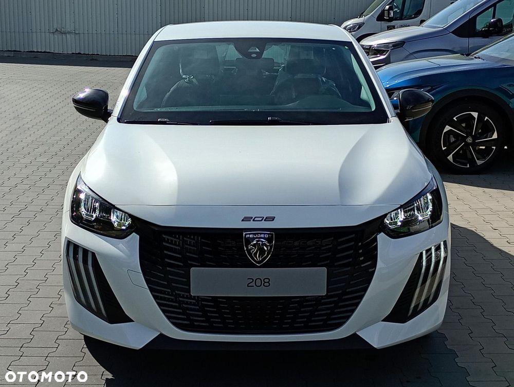 Peugeot 208 - 9