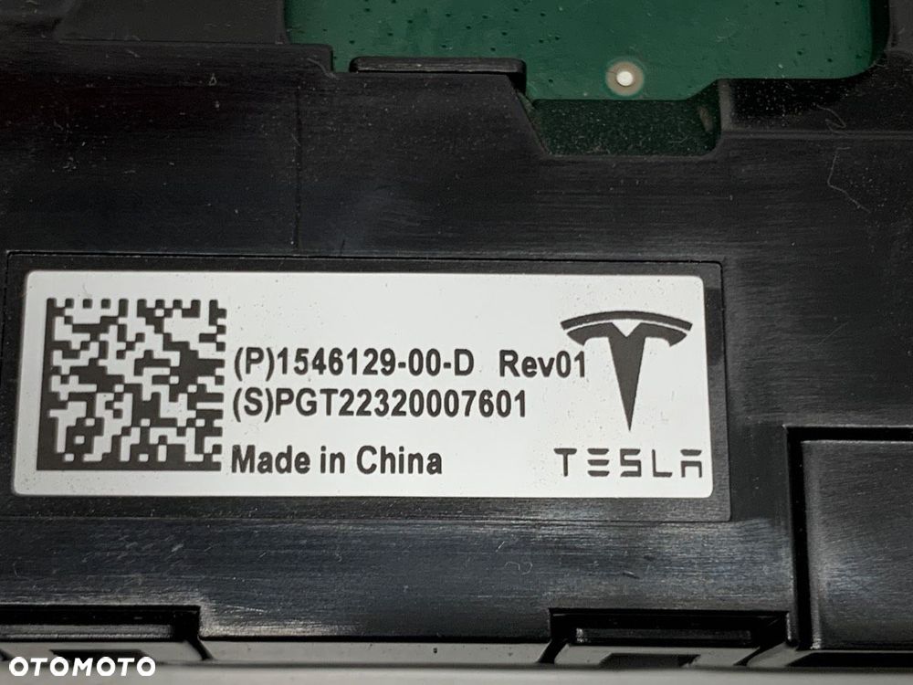 GNIAZDO USB  TESLA MODEL Y (5YJY) 2019 - 2022 EV 235 kW [320 KM] 1546129-00-D - 4