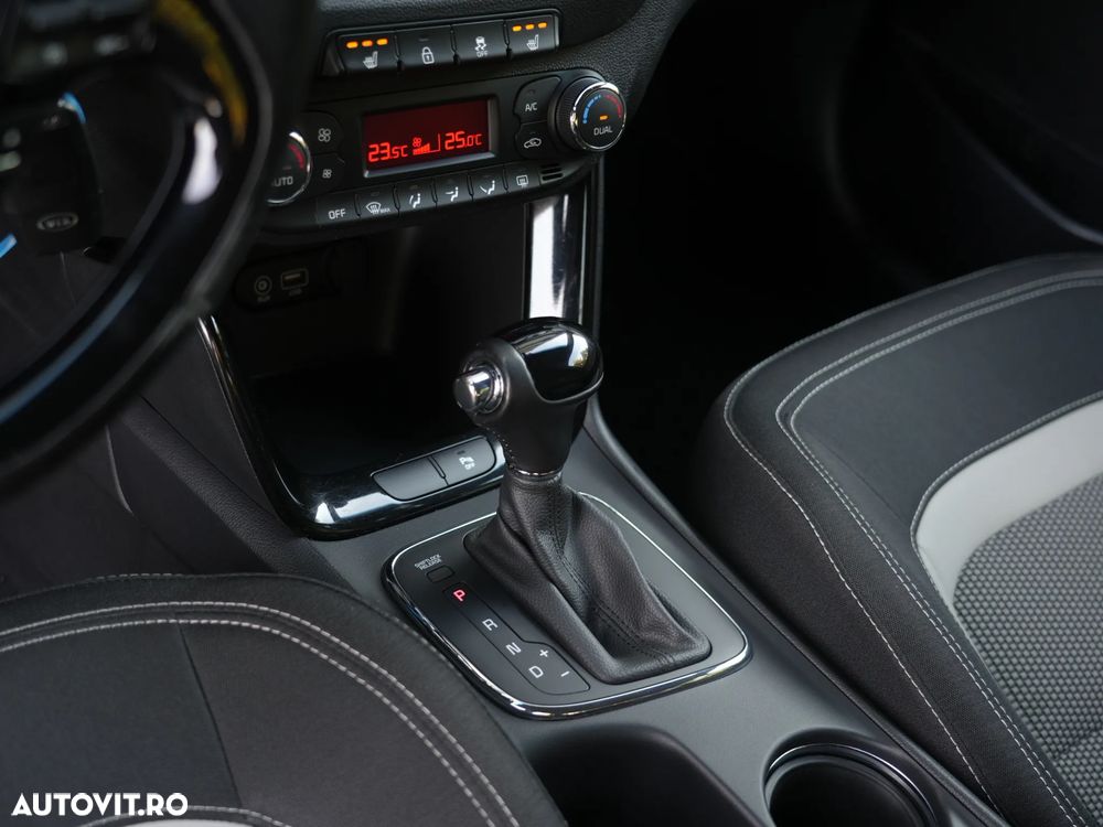 Kia Ceed 1.6 CRDi 136 DCT ISG Platinum Edition - 14