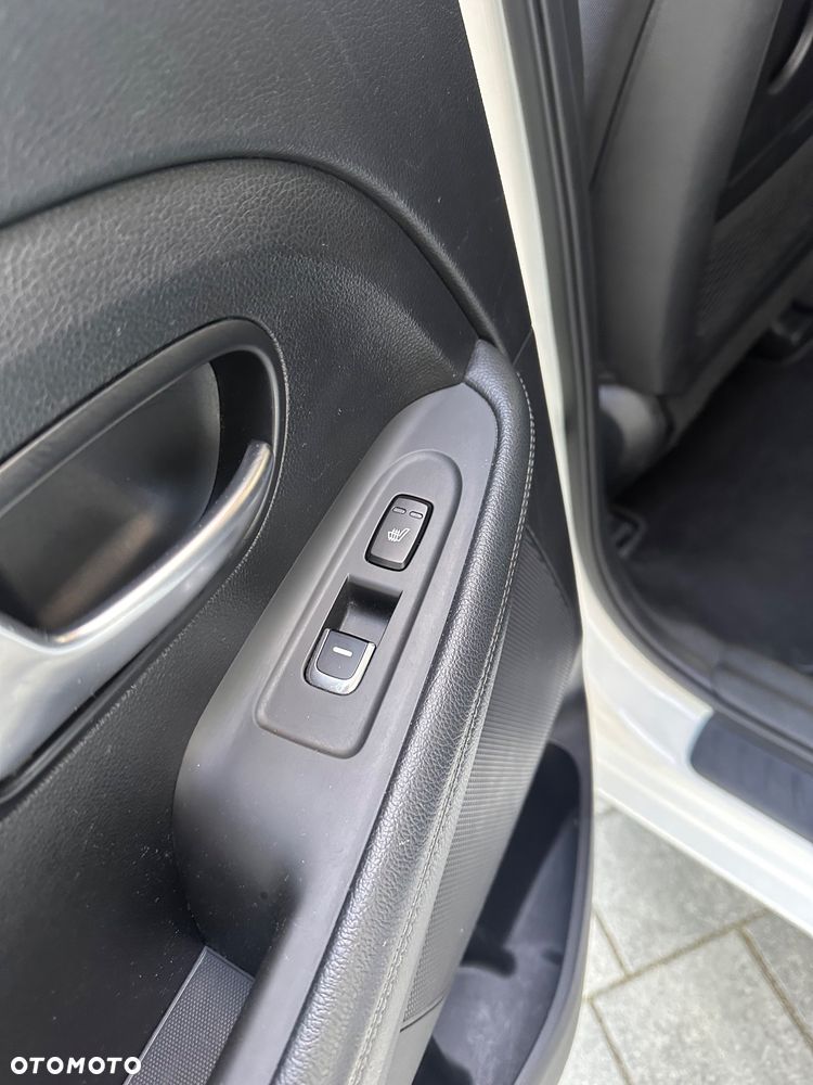 Kia Carens 1.6 GDI Business Line EU6 - 14