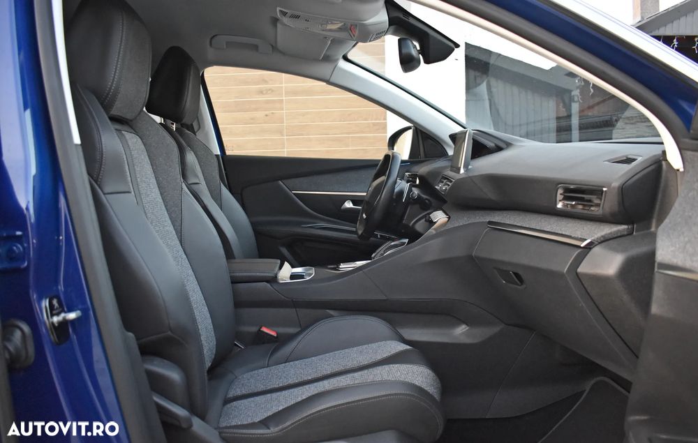 Peugeot 3008 PureTech 130 Stop & Start GPF EAT8 Allure Business-Paket - 12