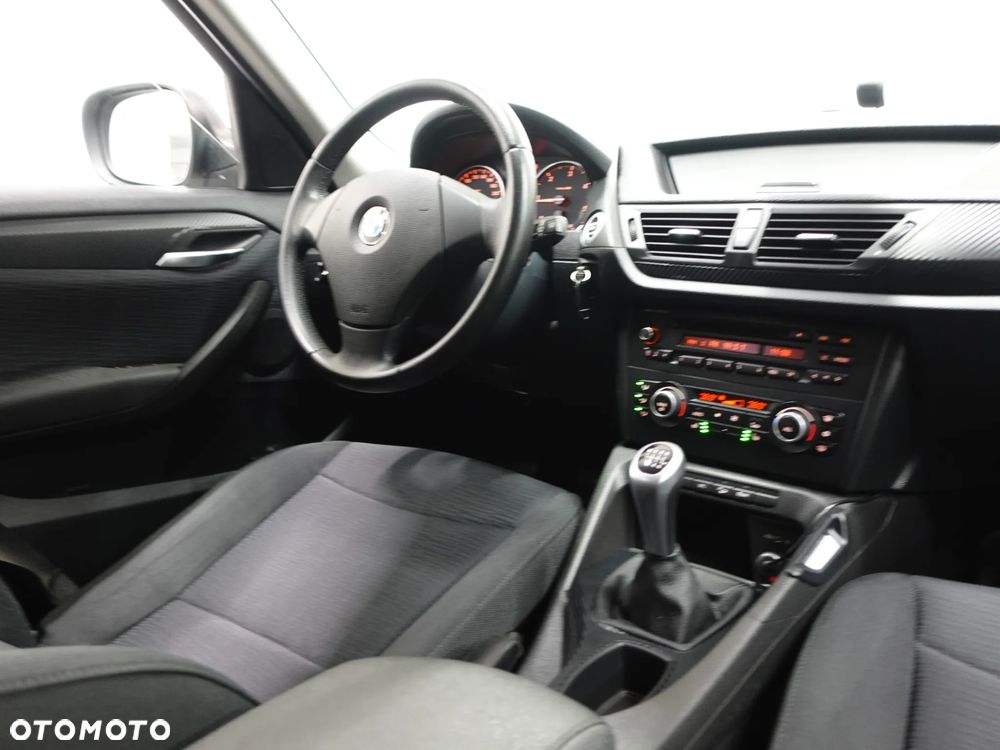 BMW X1 xDrive20d - 31