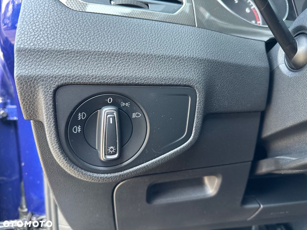 Volkswagen Golf Sportsvan - 13