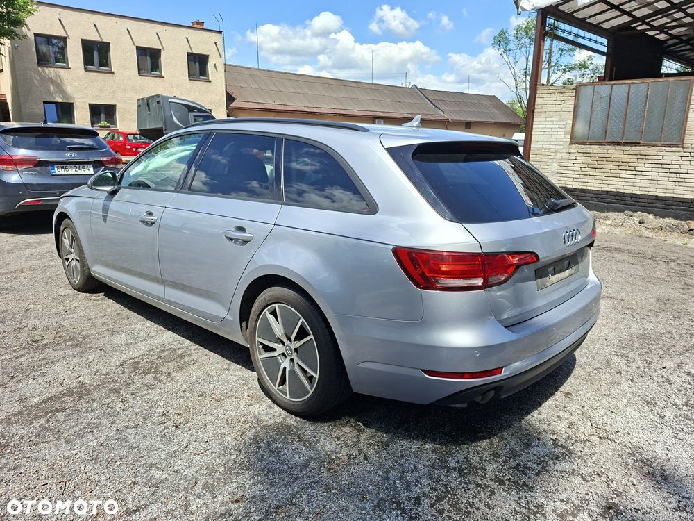 Audi A4 Avant - 3