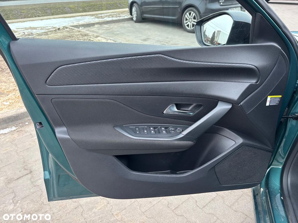 Peugeot 308 1.2 PureTech Active Pack S&S - 13