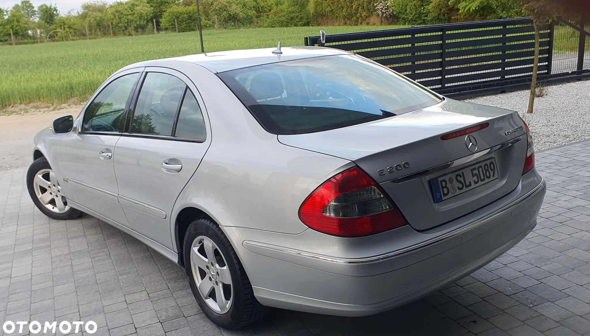 Mercedes-Benz Klasa E - 4