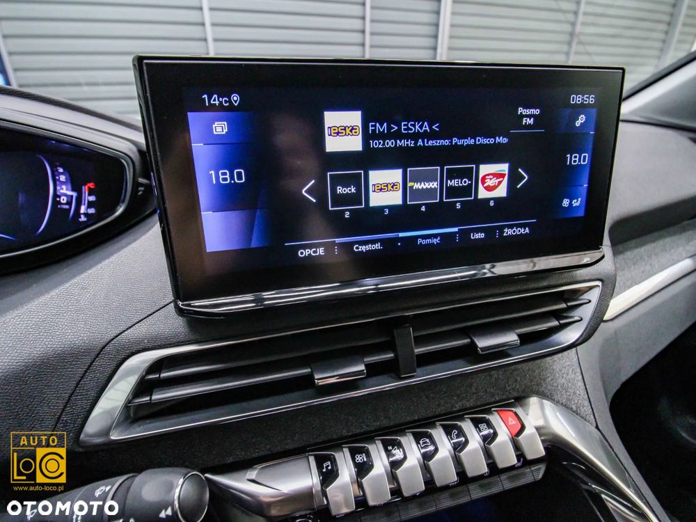 Peugeot 3008 1.2 PureTech Allure S&S EAT8 - 22