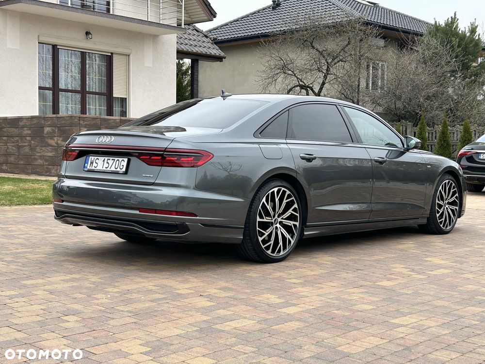 Audi A8 - 3