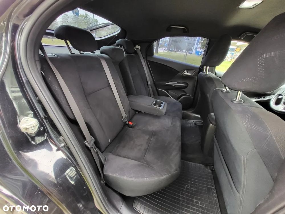 Honda Civic 2.2 CDTI Executive - 13