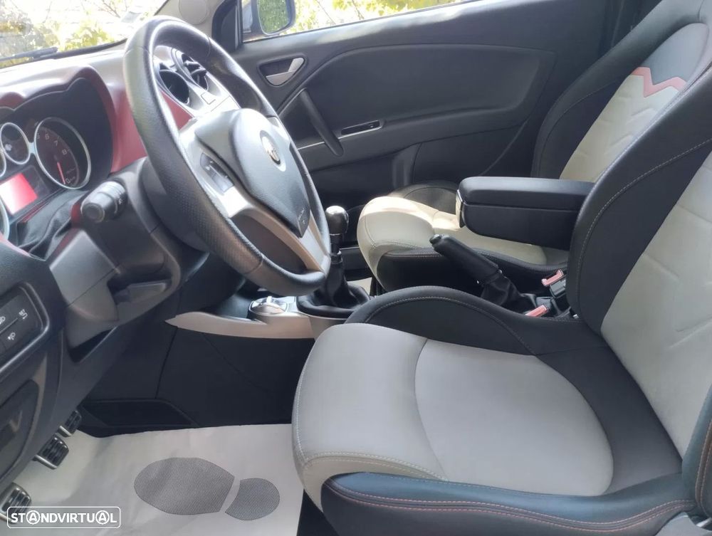 Alfa Romeo MiTo 0.9 8V Turbo Twinair Super - 16