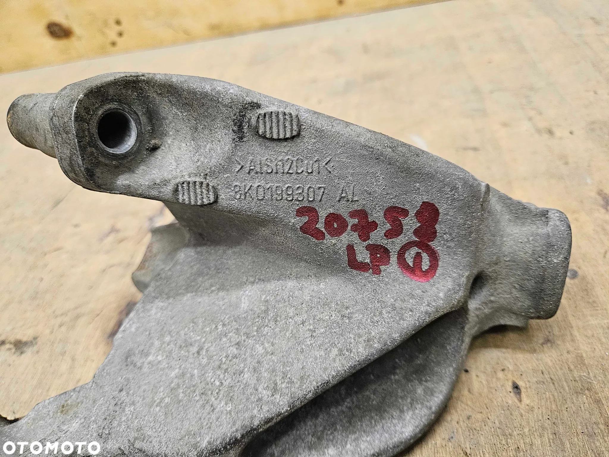 Lapa 8K0199307AL Wspornik Podpora Silnika Mocowanie LEWE 1.8 2.0 TFSI Audi A4 B8 A5 8T - 2