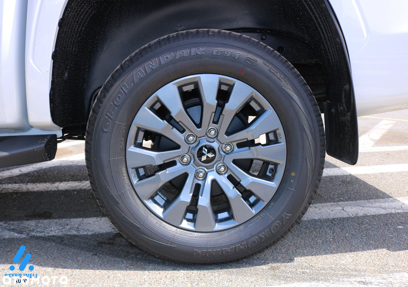 Mitsubishi L200 - 15