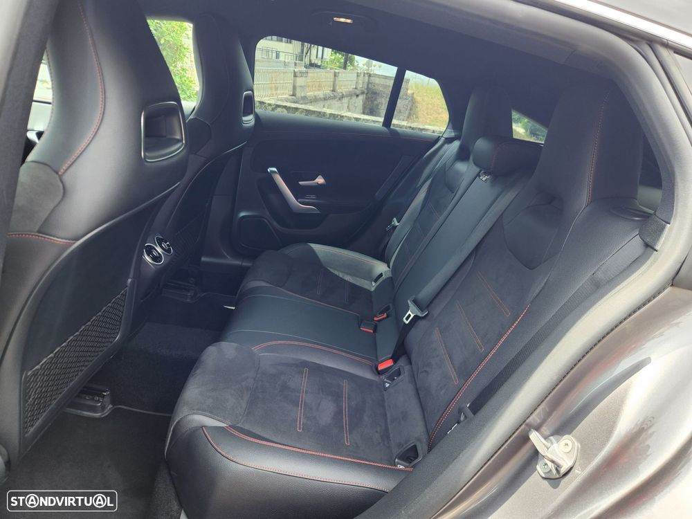 Mercedes-Benz CLA 180 d Shooting Brake AMG Line Aut. - 26
