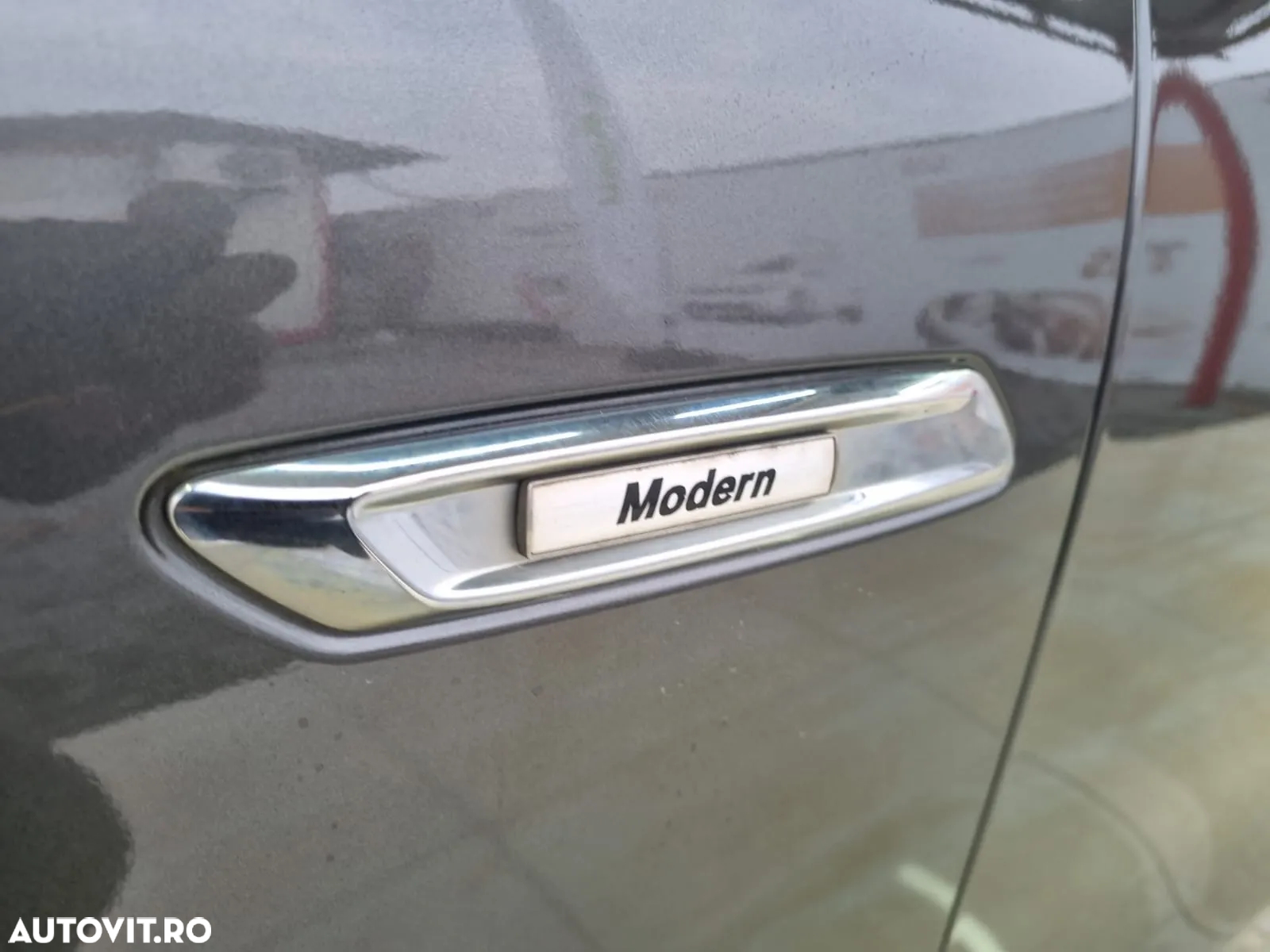 BMW Seria 5 520d xDrive - 29