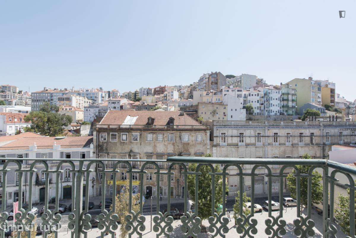 Quarto - localizado em Intendente Lisbon - Grande imagem: 5/37