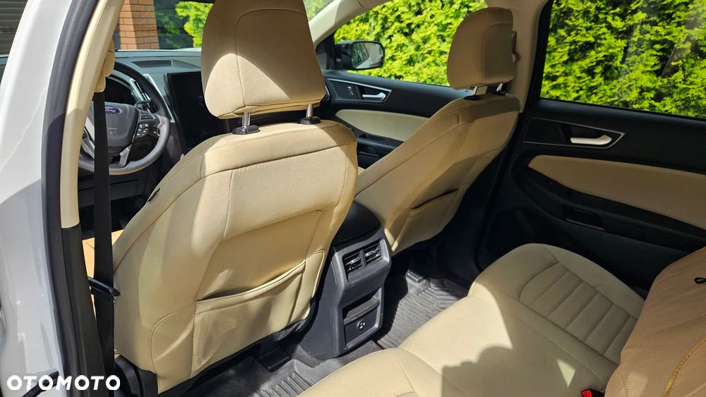 Ford Edge - 30