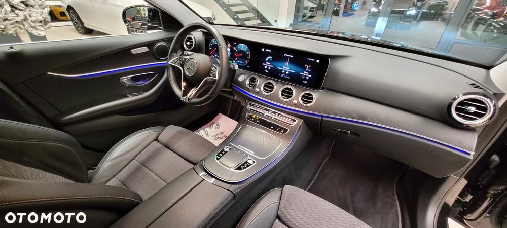 Mercedes-Benz Klasa E 200 d Exclusive - 14