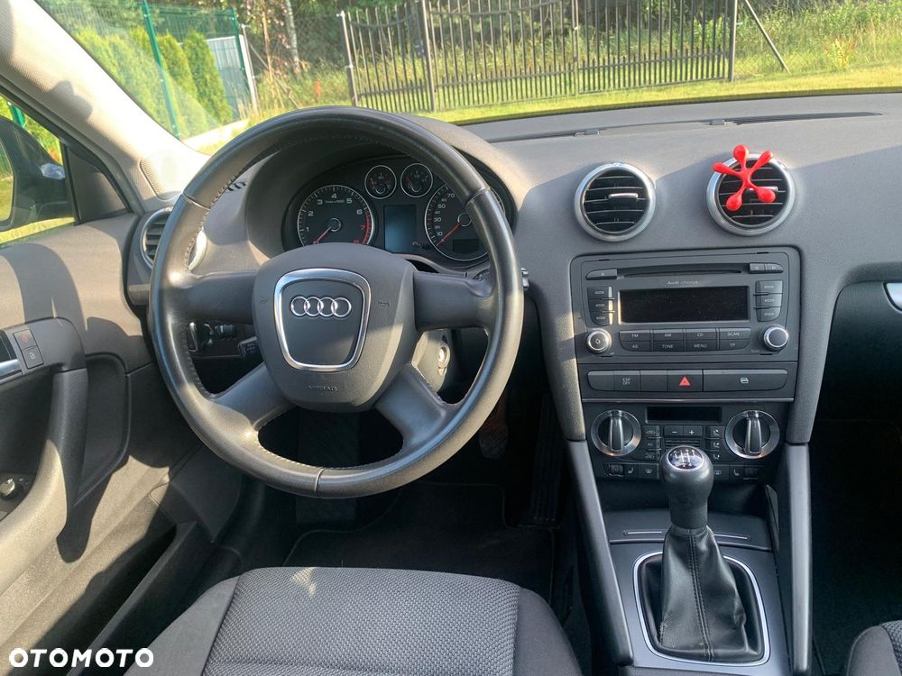 Audi A3 Sportback - 11