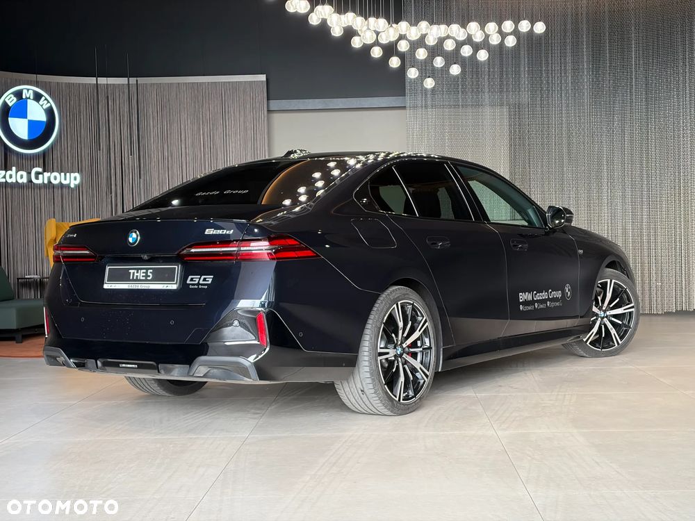 BMW Seria 5 520d xDrive mHEV M Sport - 4