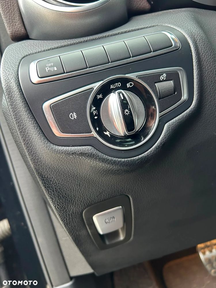 Mercedes-Benz GLC 220 d 4-Matic - 20