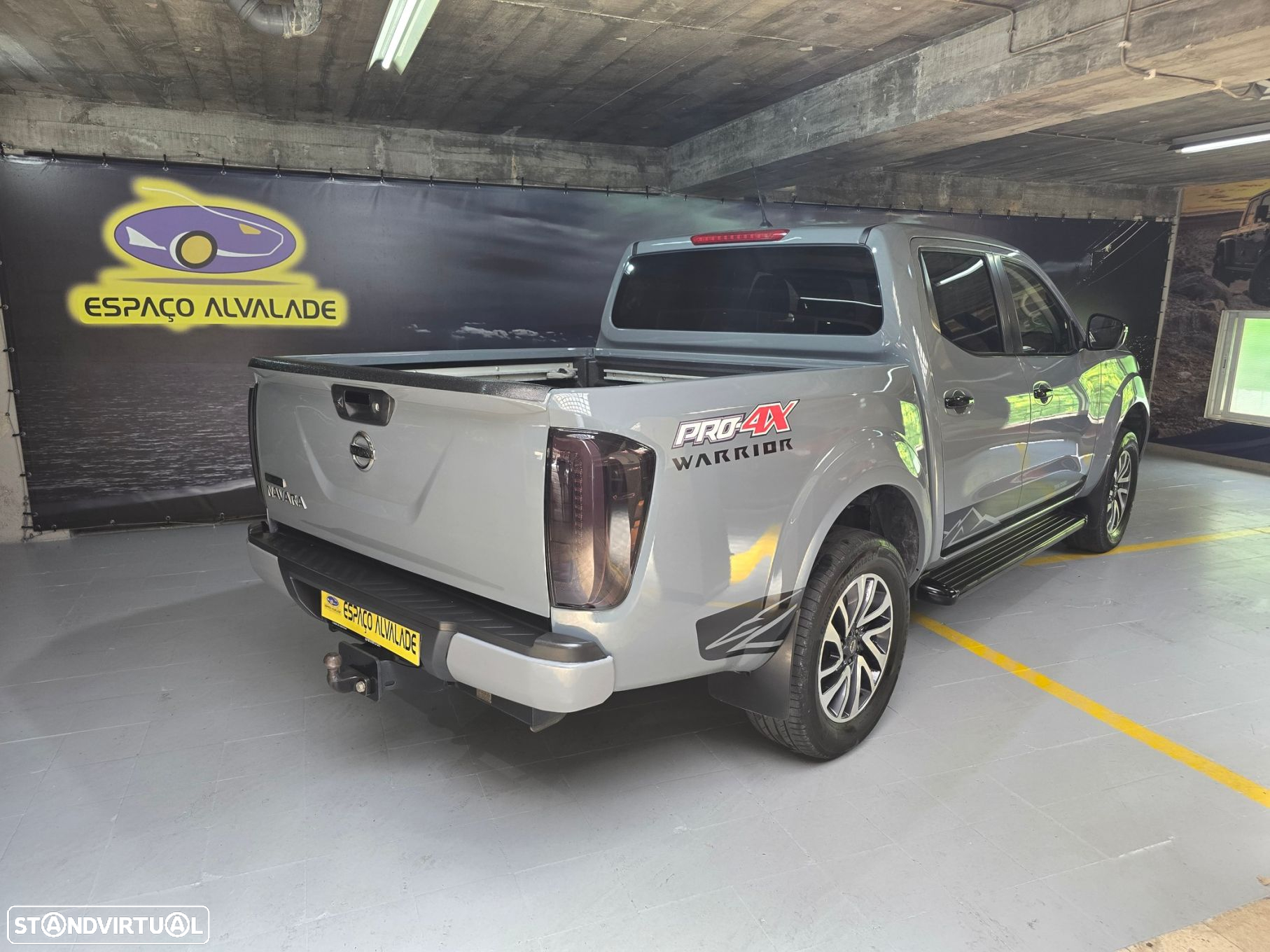 Nissan Navara 2.3 dCi CD 4WD Tekna - 5