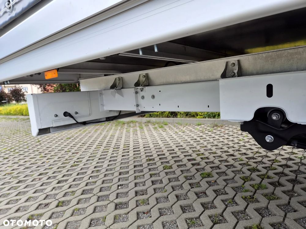 Renault Master - 25
