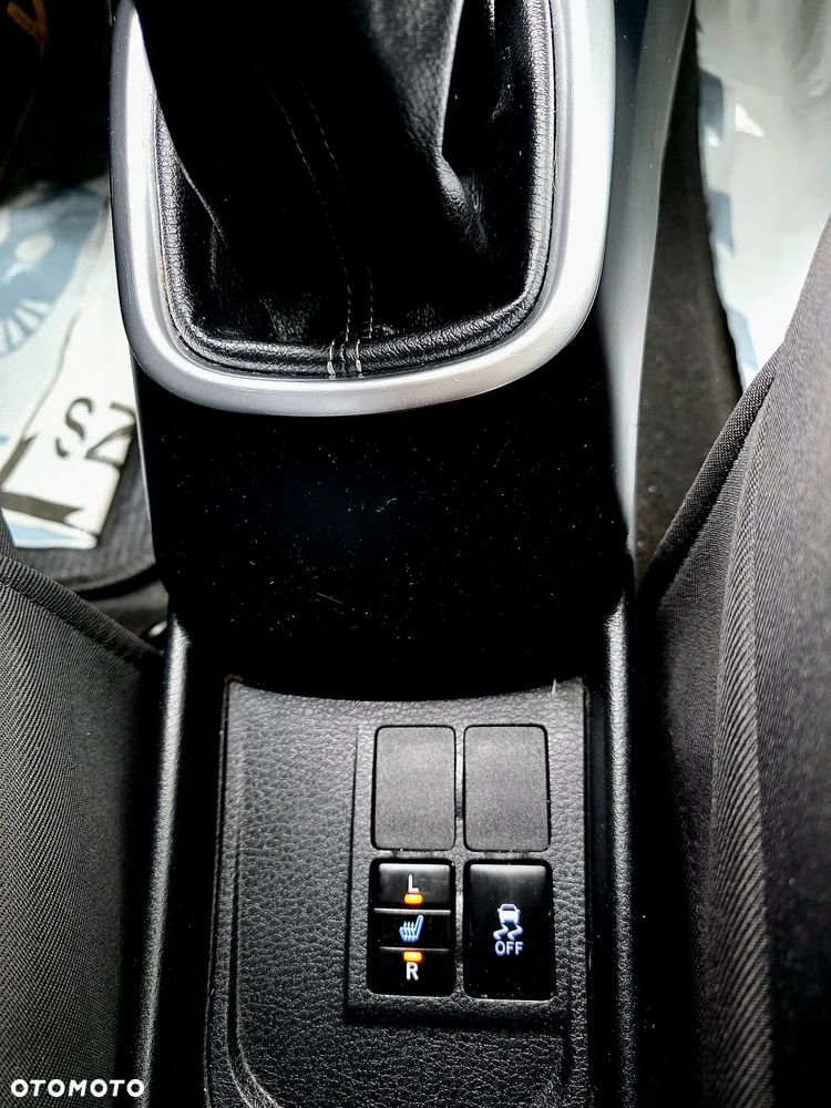 Toyota Yaris 1.0 VVT-i Edition - 10