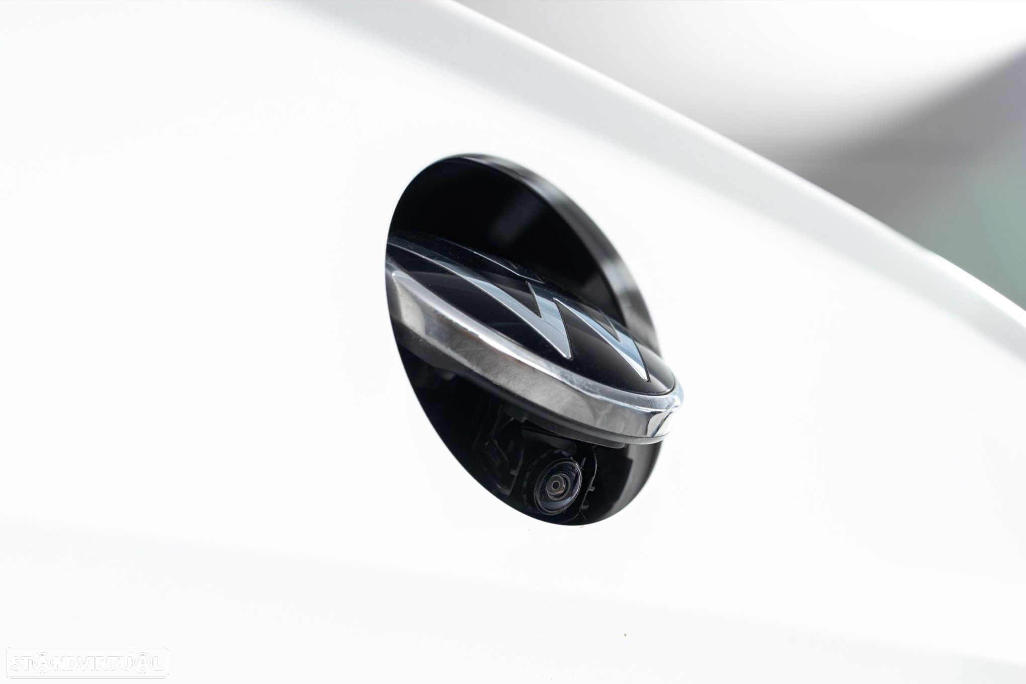 VW T-Roc 1.5 TSI R-Line DSG - 11