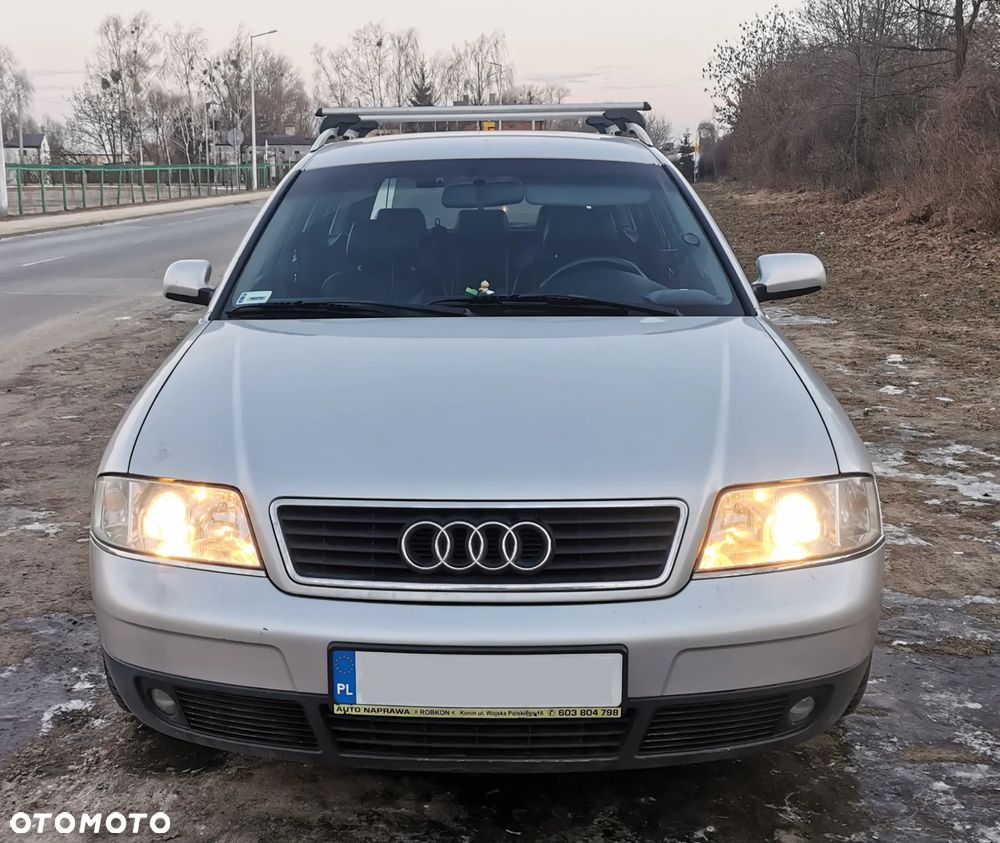 Audi A6 Avant 2.4 - 1
