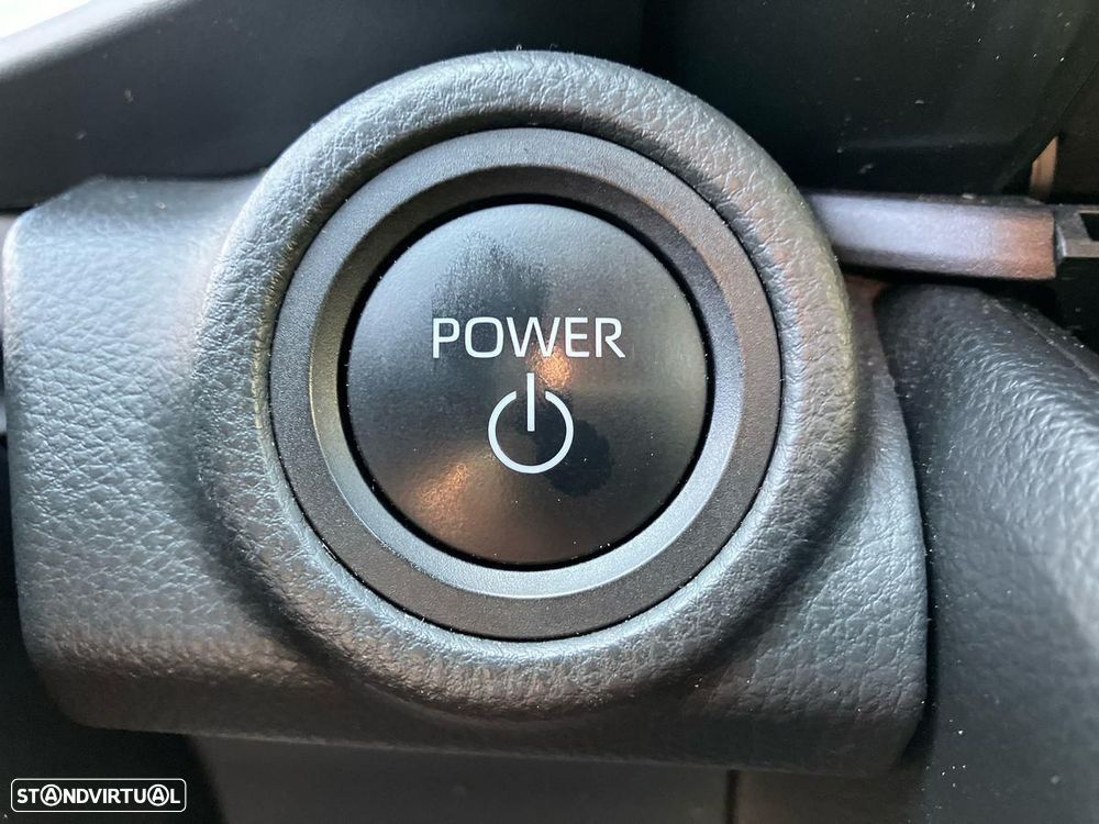 Toyota C-HR 1.8 Hybrid Square Collection - 29