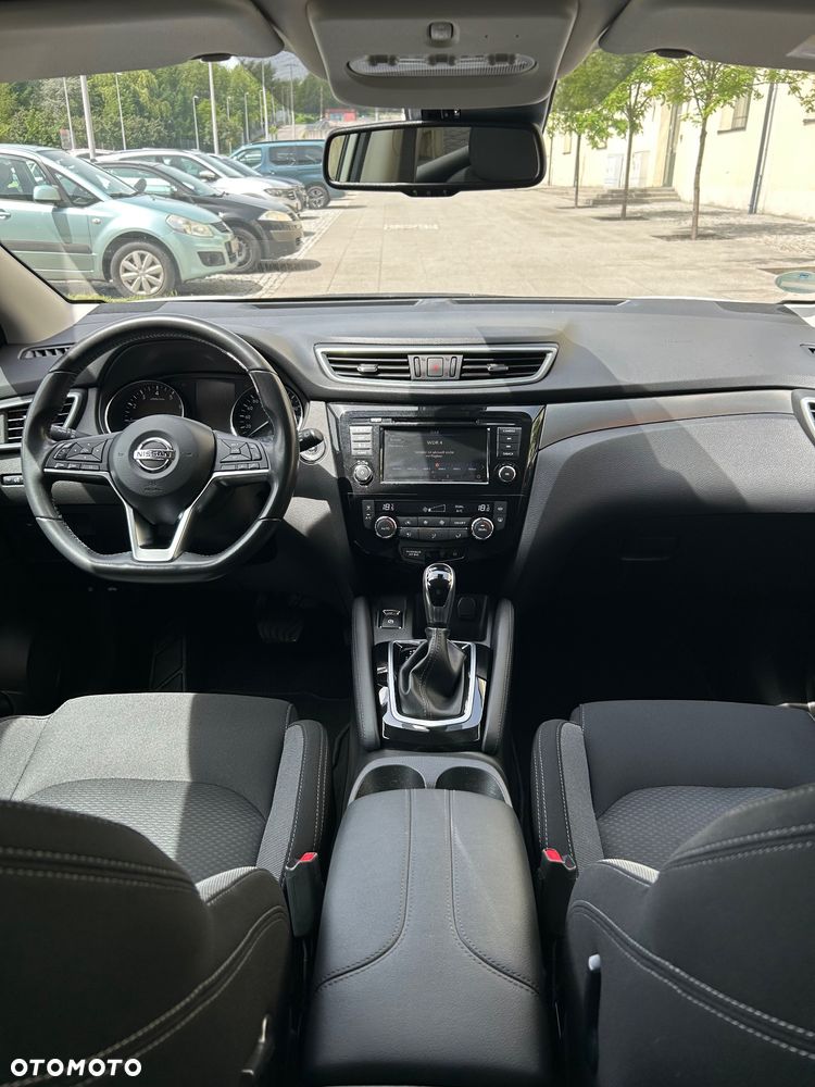 Nissan Qashqai 1.3 DIG-T Tekna DCT - 28