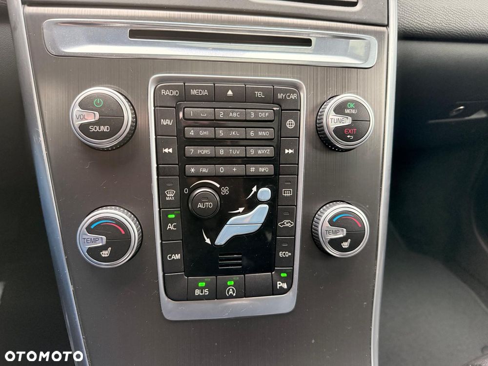 Volvo XC 60 T5 Summum - 26