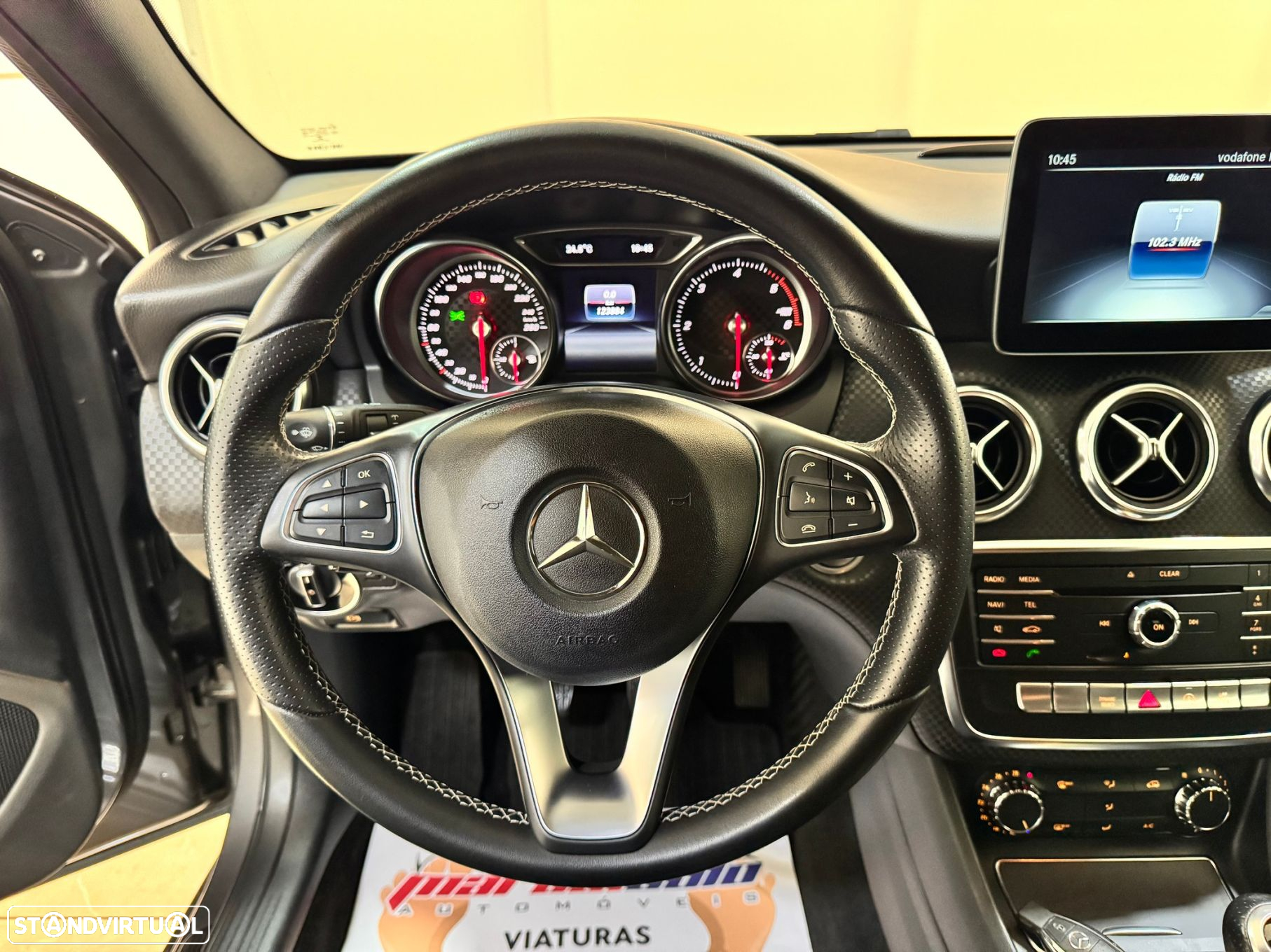 Mercedes-Benz A 180 d Urban - 16