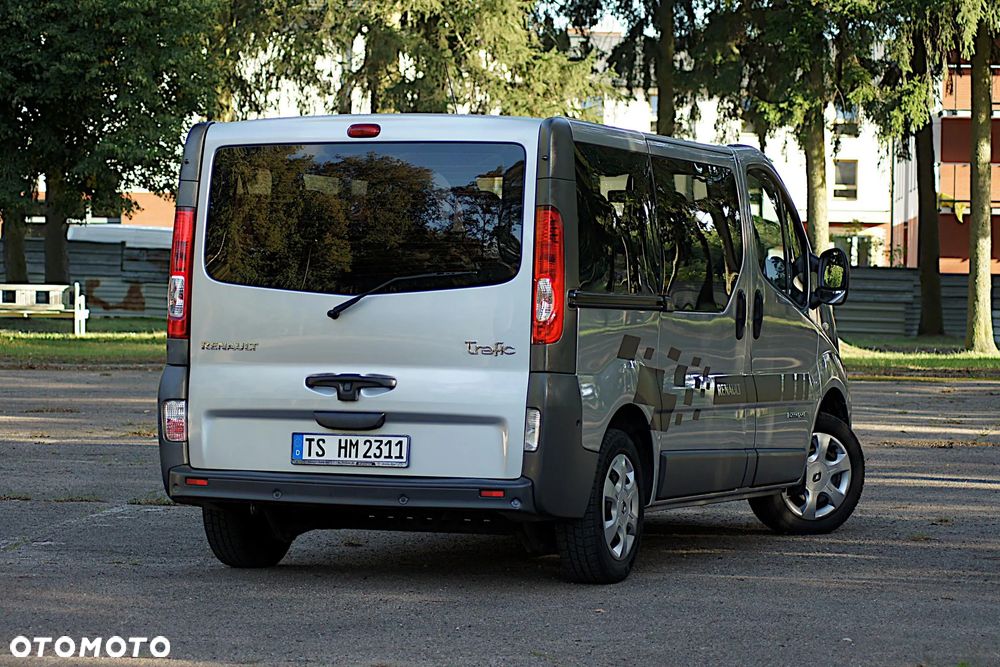 Renault Trafic L1H1 Passenger Lux - 14