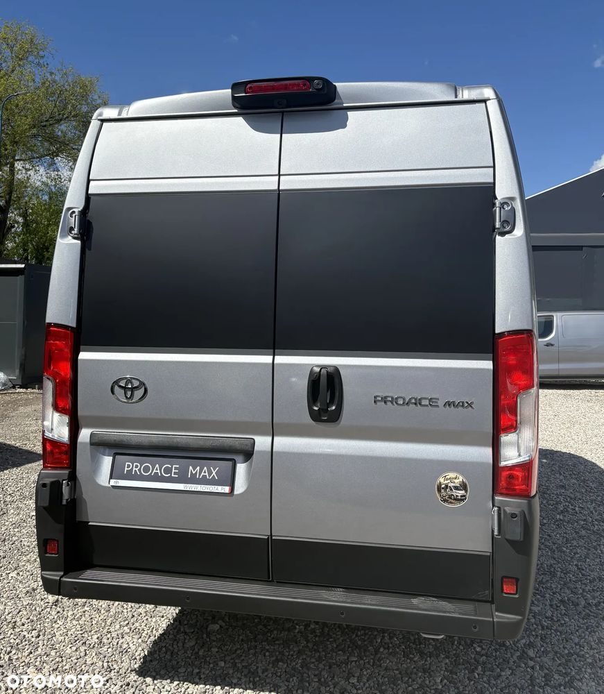 Toyota Proace Max Tanuki - 13