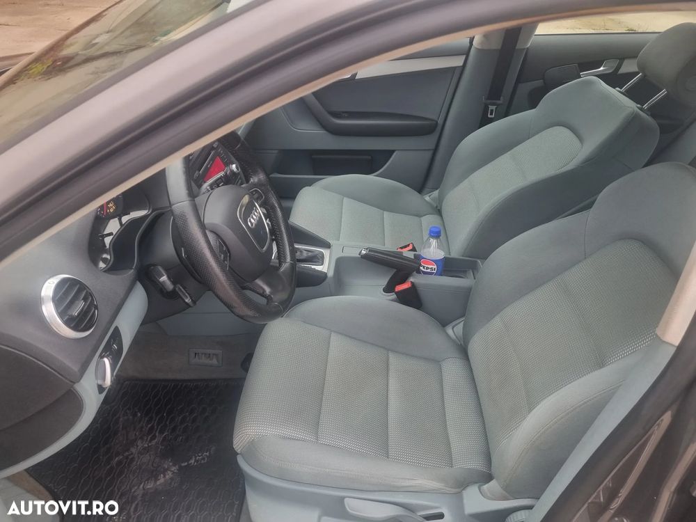 Audi A3 Sportback 1.4 TFSI Stronic Attraction - 11