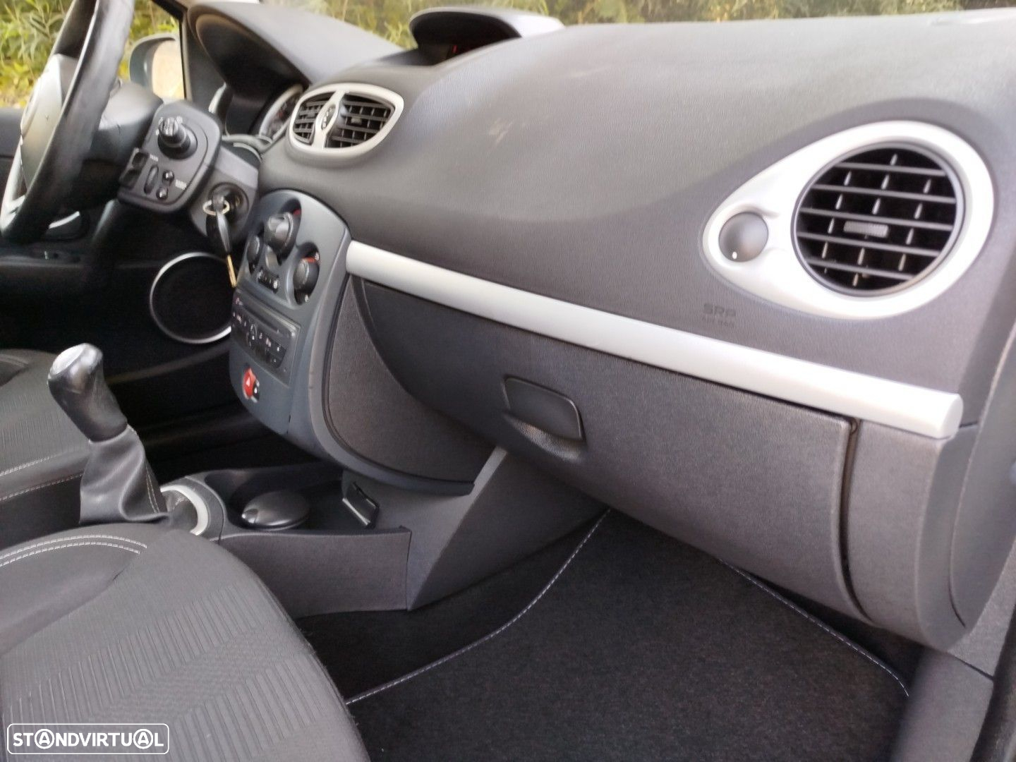 Renault Clio 1.2 16V Dynamique - 20