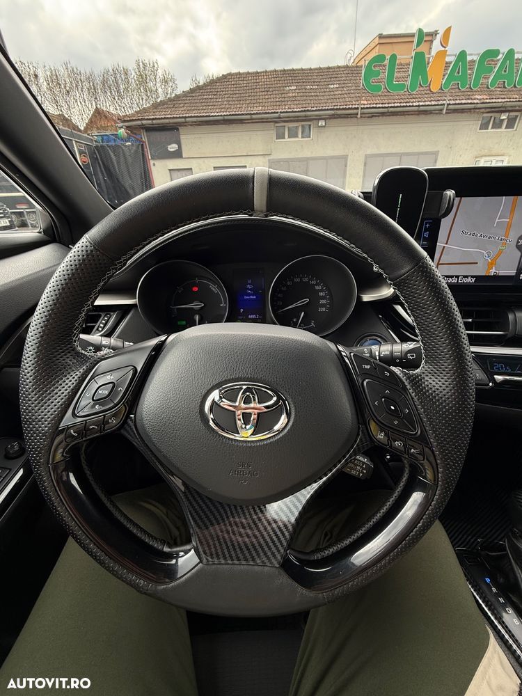 Toyota C-HR Style - 3