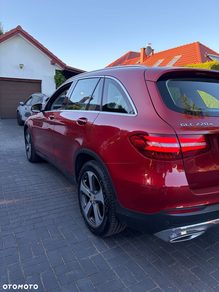 Mercedes-Benz GLC - 7