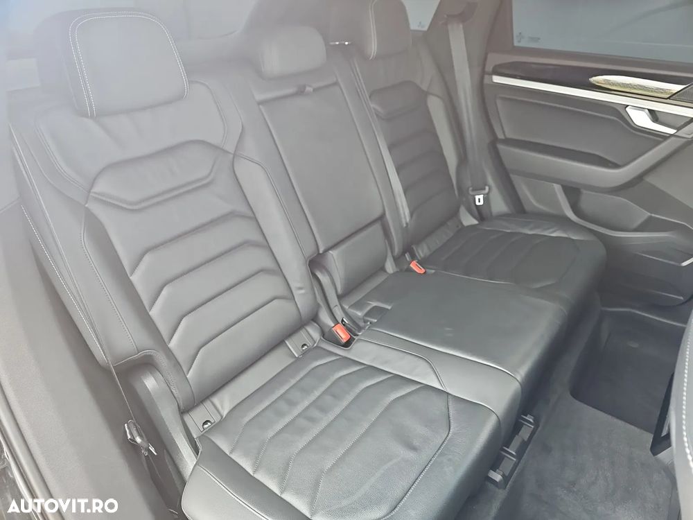 Volkswagen Touareg V6 TDI 4MOTION Style - 15